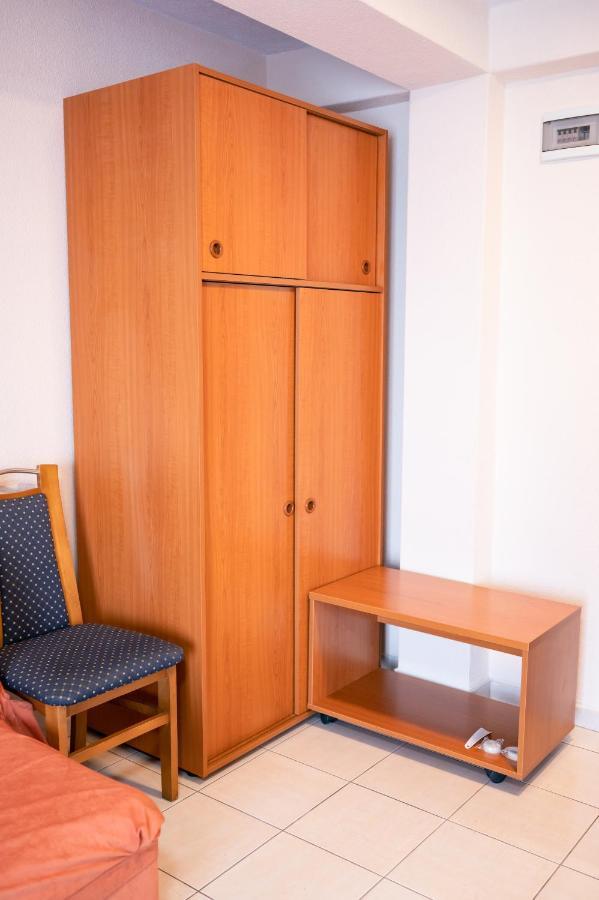 Hotel Holiday-M Οχρίδα Εξωτερικό φωτογραφία
